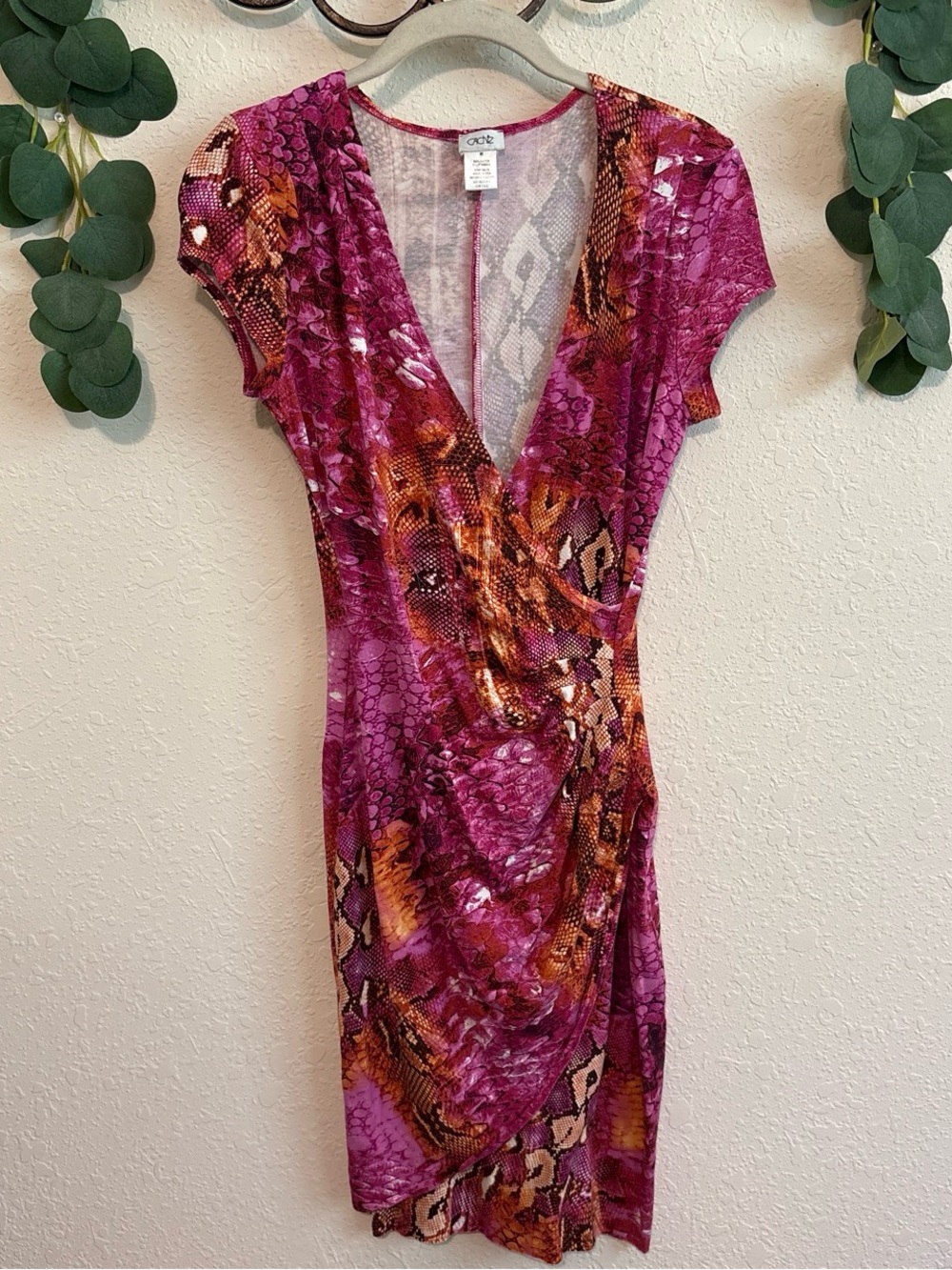 Y2K Cache Pink and Orange Snake-Print Wrap Dress💕
